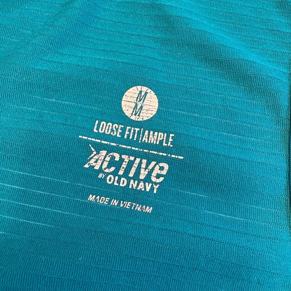 2 for 1 Old Navy Activewear tanks purple and teal women's size Small/Medium - Picture 9 of 11